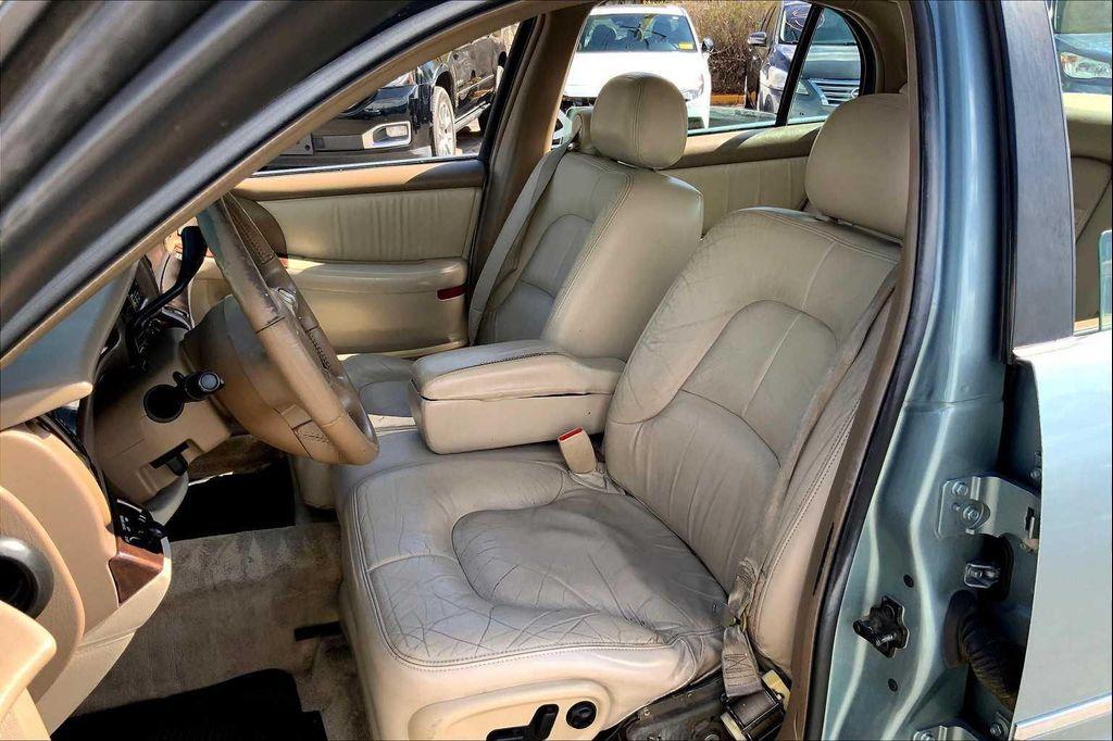 used 2004 Buick Park Avenue car, priced at $5,981