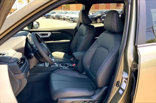 new 2025 Subaru Forester car, priced at $40,167