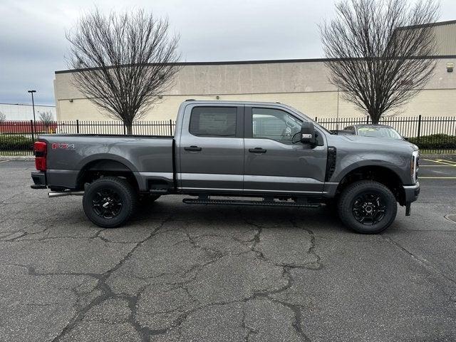 new 2024 Ford F-350 car, priced at $63,950