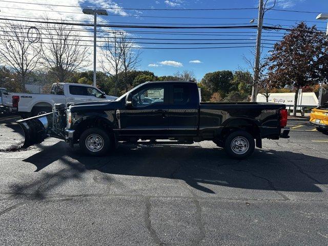 new 2023 Ford F-250 car, priced at $59,990