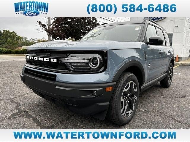 new 2024 Ford Bronco Sport car, priced at $38,090