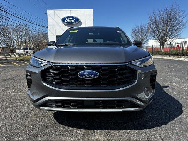 new 2024 Ford Escape car, priced at $33,900