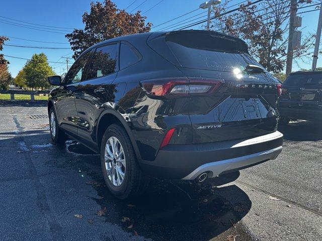 new 2025 Ford Escape car, priced at $31,230