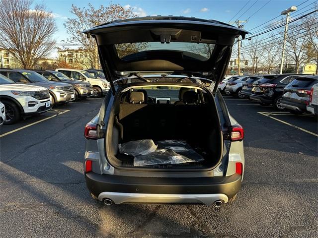 new 2025 Ford Escape car, priced at $38,895