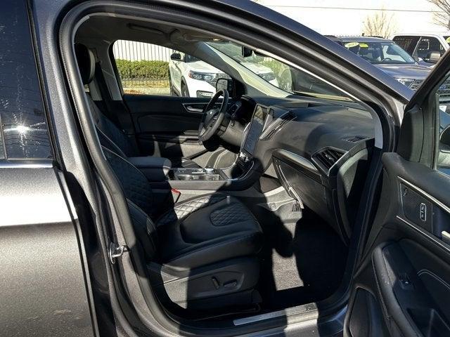 used 2024 Ford Edge car, priced at $37,995