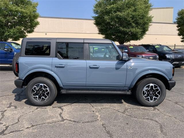 new 2024 Ford Bronco car, priced at $57,555