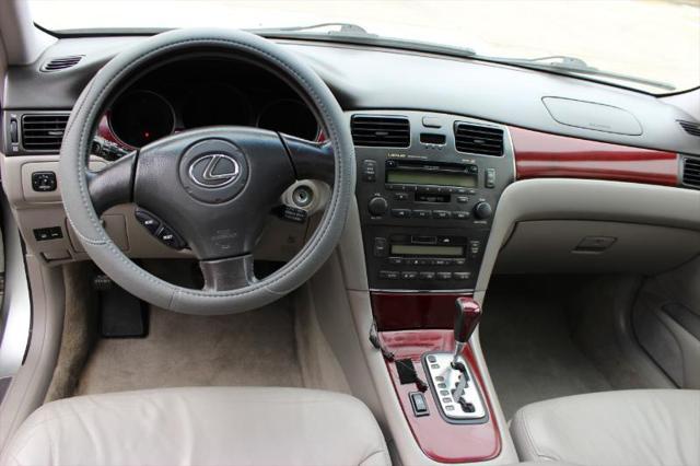 used 2004 Lexus ES 330 car, priced at $6,500