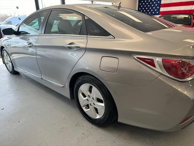 used 2012 Hyundai Sonata Hybrid car, priced at $9,498