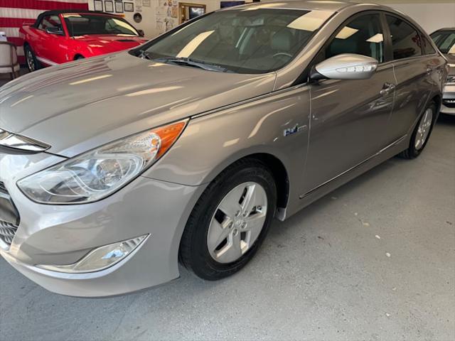 used 2012 Hyundai Sonata Hybrid car, priced at $9,498