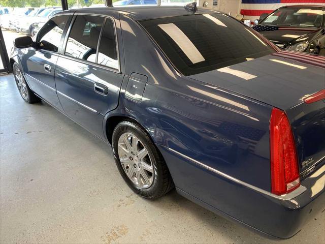 used 2009 Cadillac DTS car, priced at $5,999