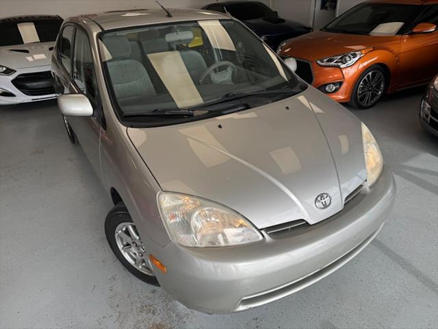 used 2003 Toyota Prius car, priced at $5,798