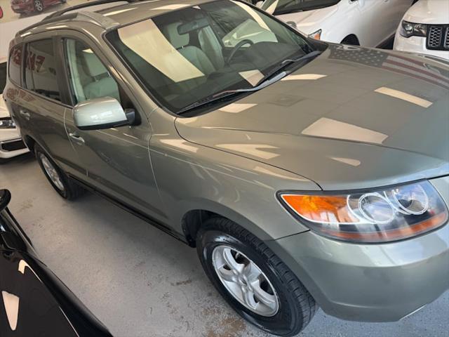 used 2007 Hyundai Santa Fe car, priced at $5,998