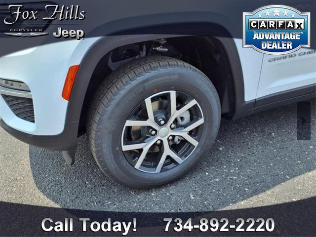 new 2025 Jeep Grand Cherokee car, priced at $44,096