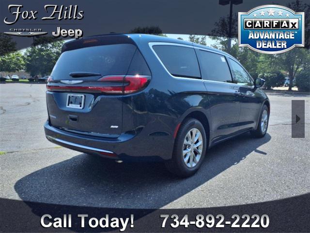 new 2025 Chrysler Pacifica car, priced at $49,515