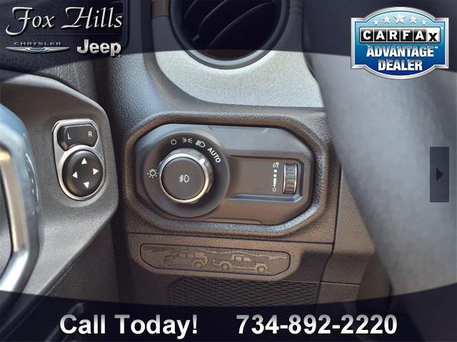 new 2025 Jeep Wrangler car, priced at $46,367