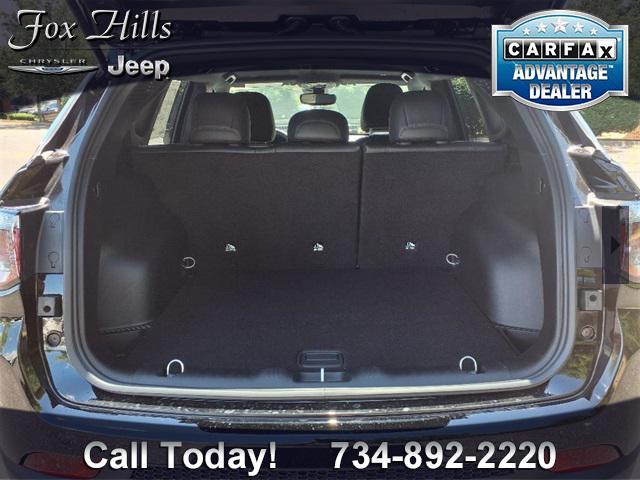 new 2025 Jeep Compass car, priced at $32,985