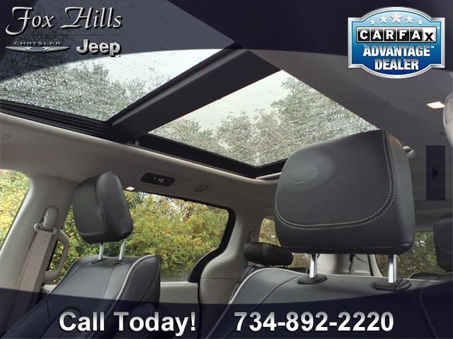 used 2022 Chrysler Pacifica car, priced at $34,999