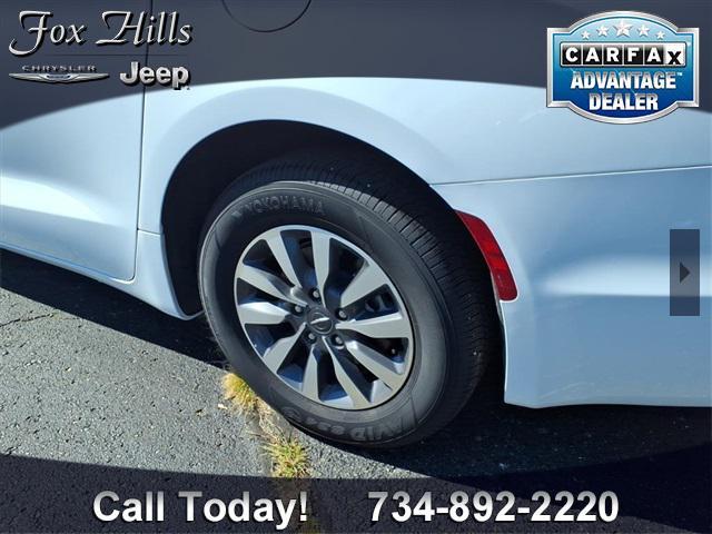 used 2024 Chrysler Pacifica Hybrid car, priced at $35,498