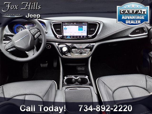 used 2025 Chrysler Pacifica car, priced at $42,487