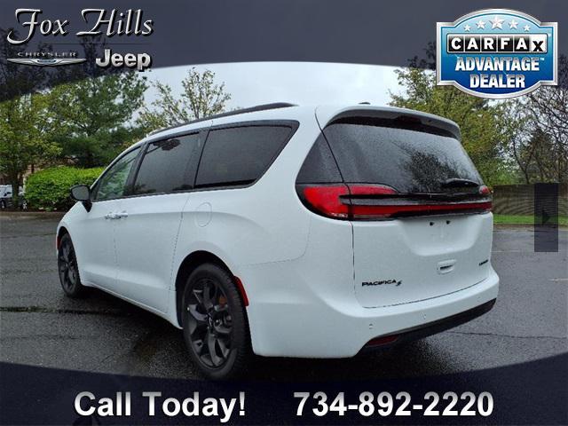 used 2025 Chrysler Pacifica car, priced at $42,487