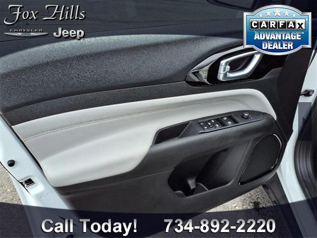new 2025 Jeep Compass car, priced at $32,085