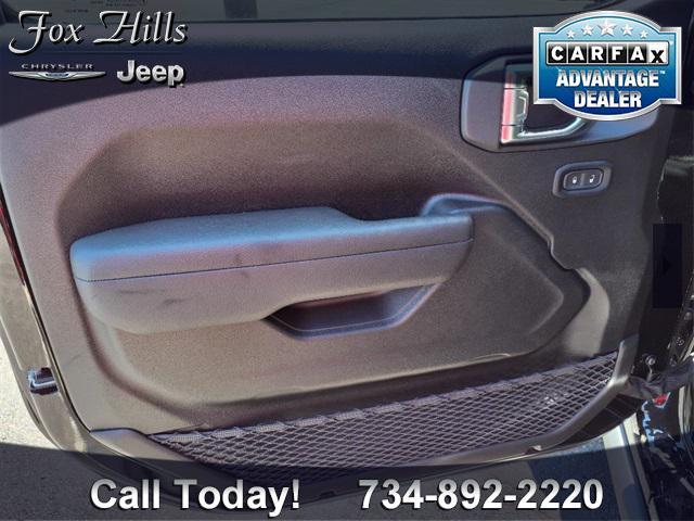 new 2025 Jeep Gladiator car, priced at $49,296