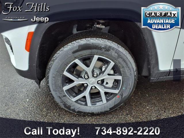 new 2025 Jeep Grand Cherokee car, priced at $46,056
