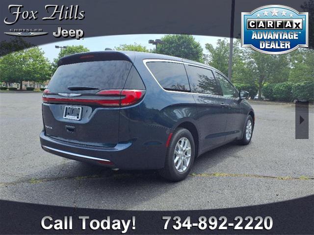new 2025 Chrysler Pacifica car, priced at $43,114