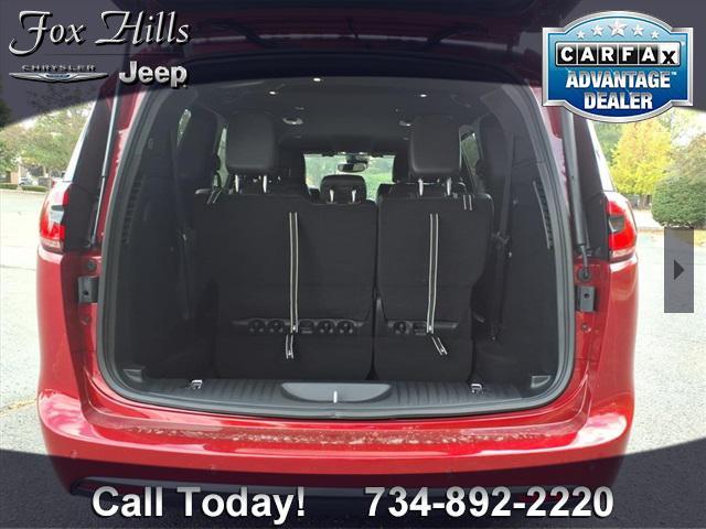 new 2026 Chrysler Pacifica car, priced at $45,084