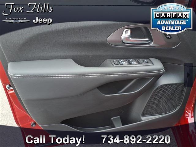 new 2026 Chrysler Pacifica car, priced at $45,084