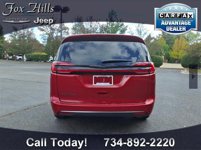 new 2026 Chrysler Pacifica car, priced at $45,084