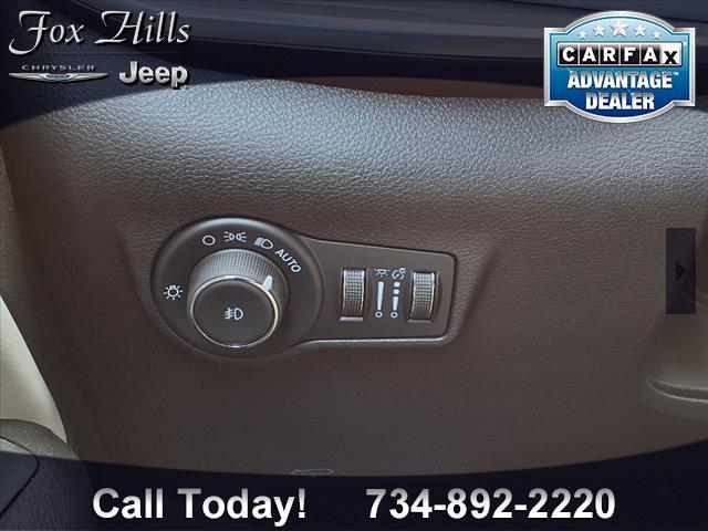 new 2025 Jeep Compass car, priced at $32,084