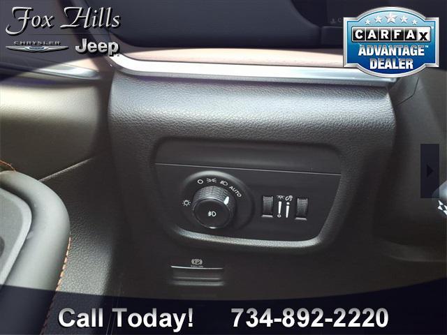 new 2025 Jeep Grand Cherokee car, priced at $59,597