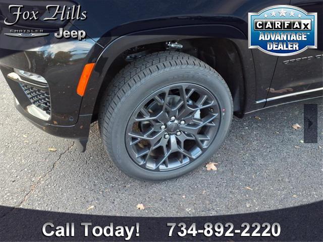 new 2025 Jeep Grand Cherokee car, priced at $59,597