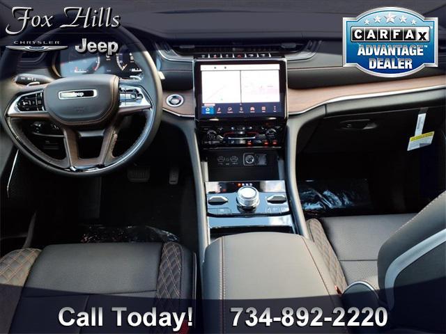 new 2025 Jeep Grand Cherokee car, priced at $59,597