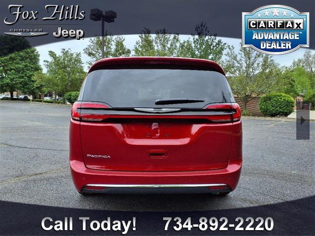 new 2025 Chrysler Pacifica car, priced at $42,020