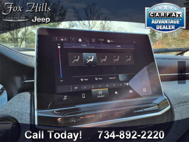used 2023 Jeep Compass car, priced at $24,650