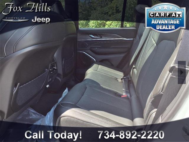 new 2025 Jeep Grand Cherokee car, priced at $55,351