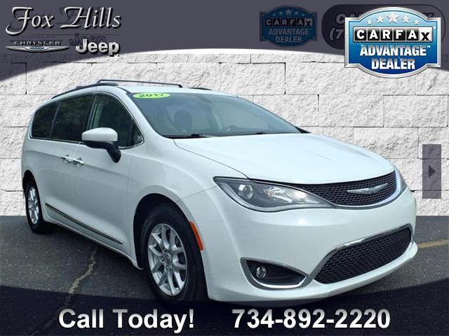used 2017 Chrysler Pacifica car, priced at $10,696