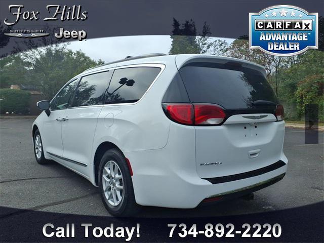 used 2017 Chrysler Pacifica car, priced at $10,696