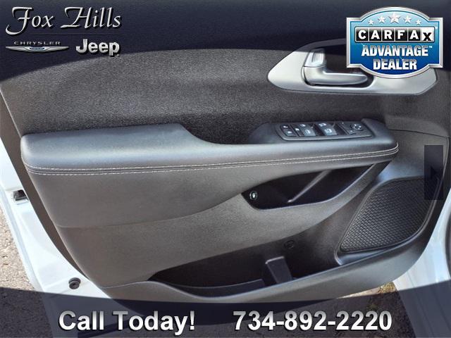 used 2024 Chrysler Pacifica Hybrid car, priced at $35,185