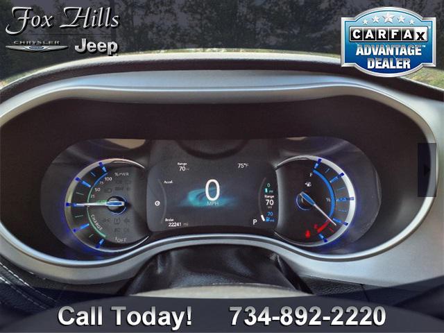 used 2024 Chrysler Pacifica Hybrid car, priced at $35,185