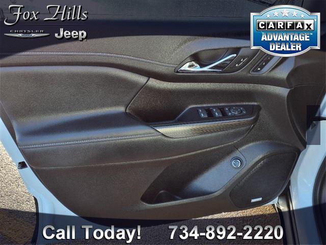 used 2022 GMC Acadia car, priced at $25,988