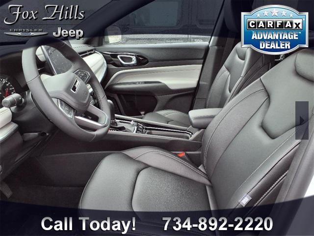 new 2025 Jeep Compass car, priced at $32,085