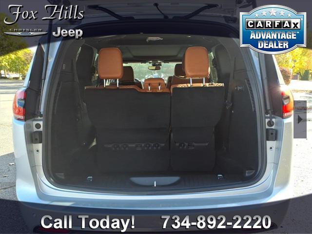 new 2026 Chrysler Pacifica car, priced at $57,672