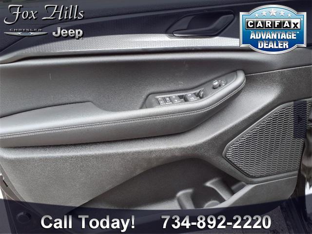 new 2025 Jeep Grand Cherokee car, priced at $41,978