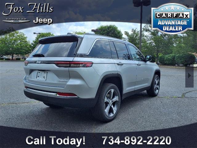 new 2025 Jeep Grand Cherokee car, priced at $49,000