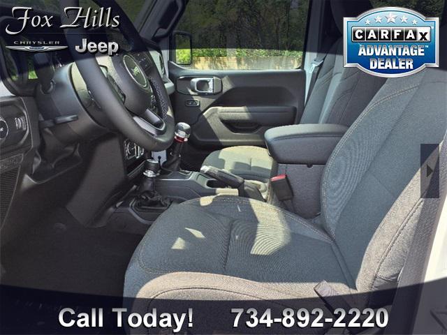 new 2025 Jeep Wrangler car, priced at $44,242