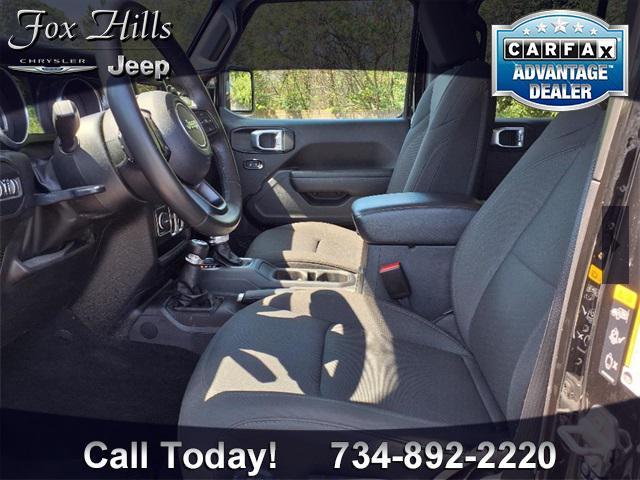 used 2022 Jeep Gladiator car, priced at $31,999