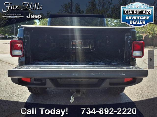 used 2022 Jeep Gladiator car, priced at $31,999